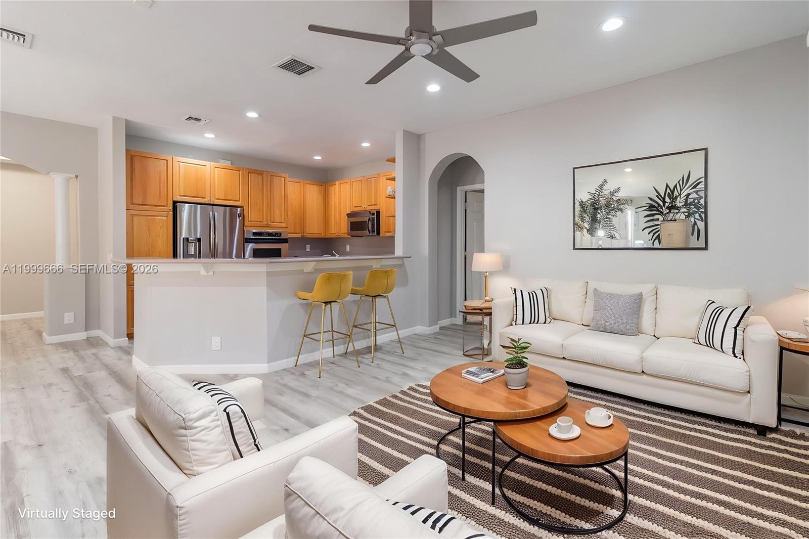 MARIPOSA POINTE AT WESTON - Residential