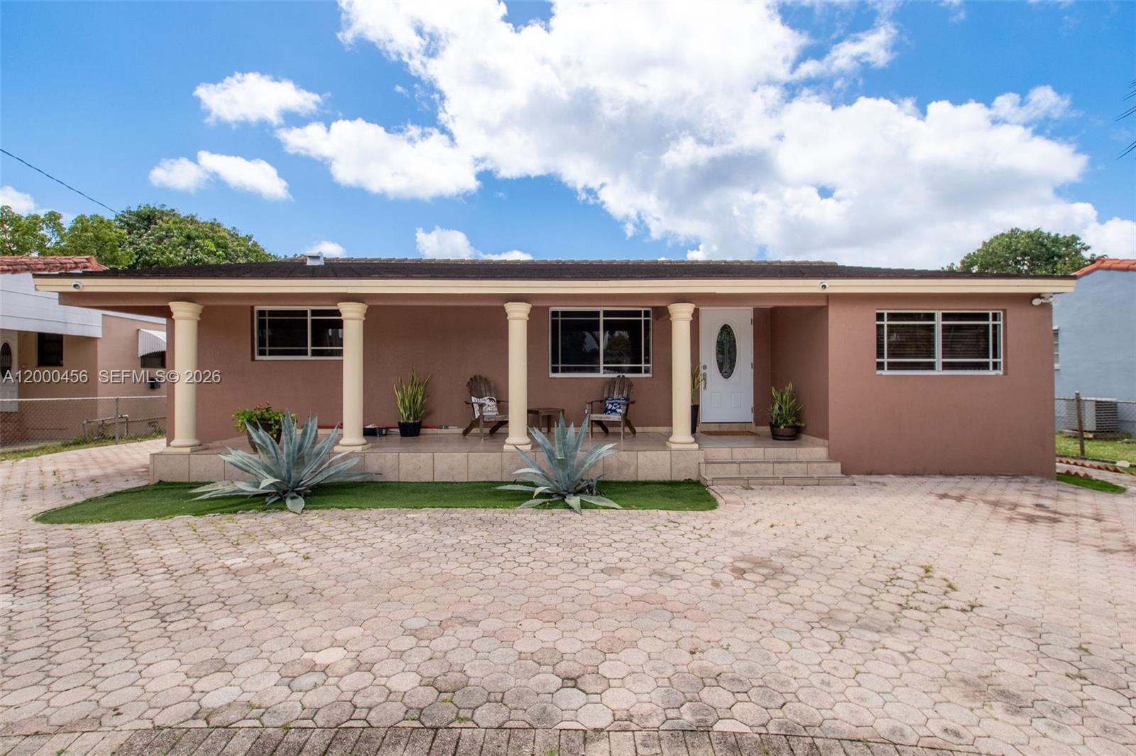 THE TROPICS AMD - Residential