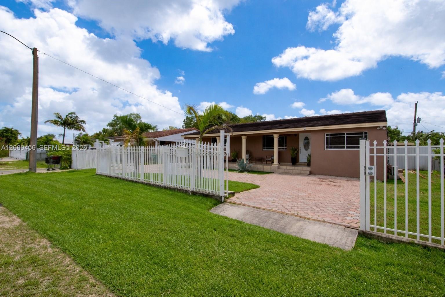 THE TROPICS AMD - Residential