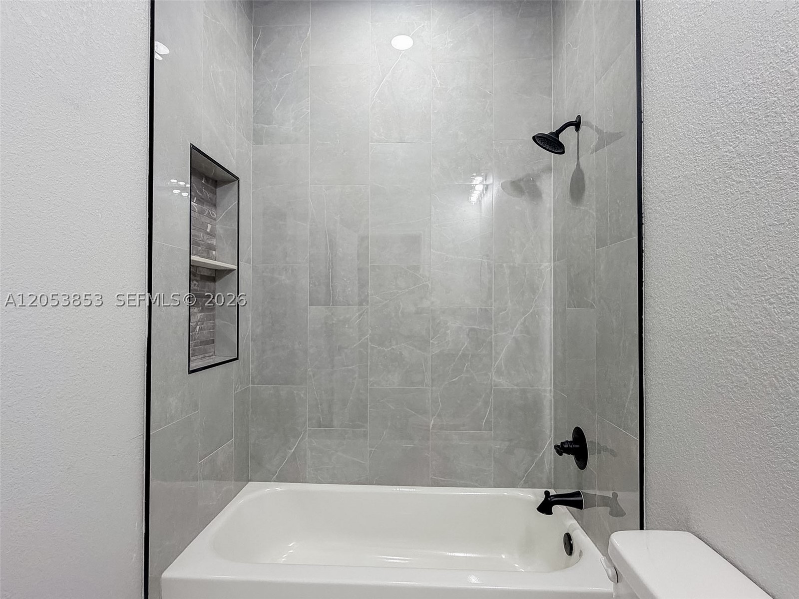 ORANGE BLOSSOM ESTATES - Residential