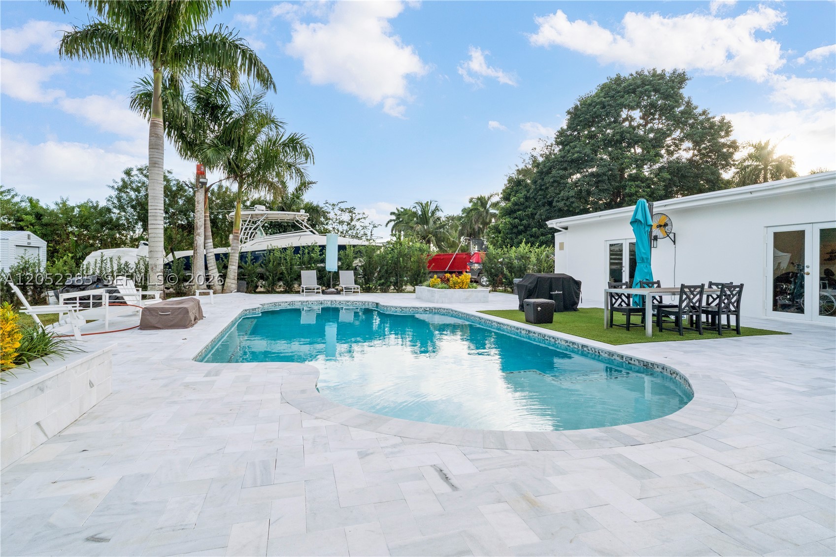 ACRES ESTATES - Residential