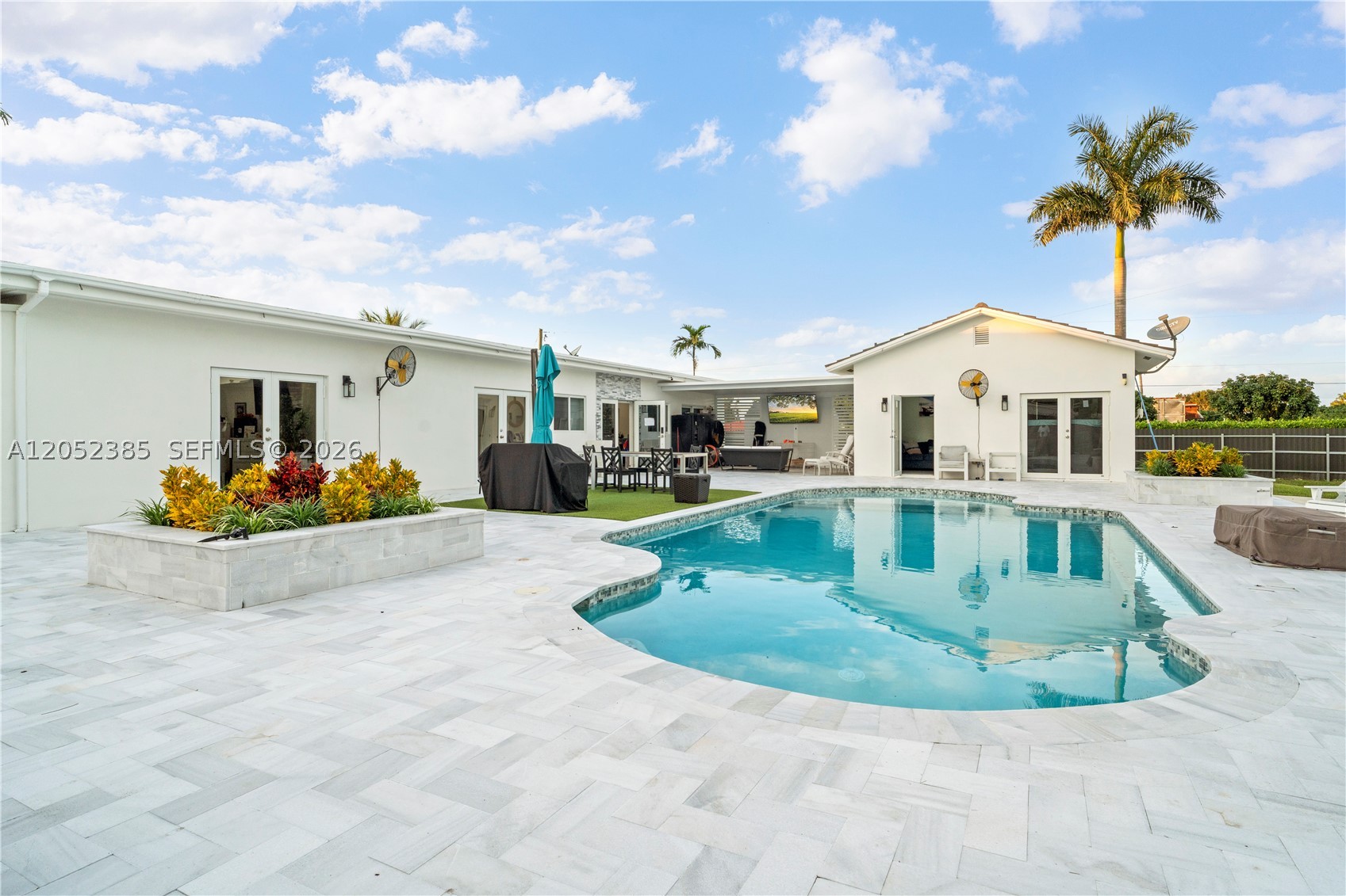 ACRES ESTATES - Residential