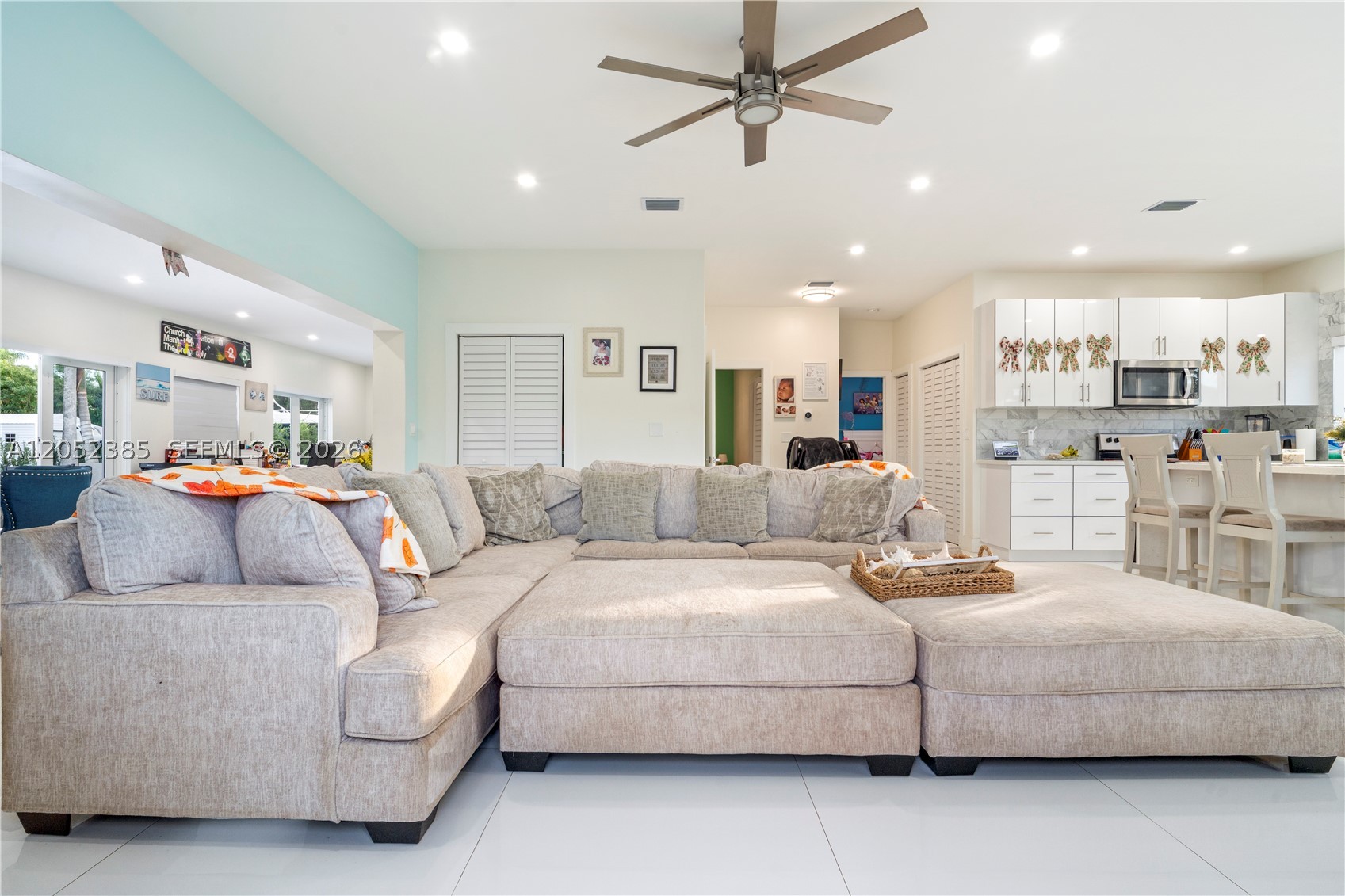 ACRES ESTATES - Residential