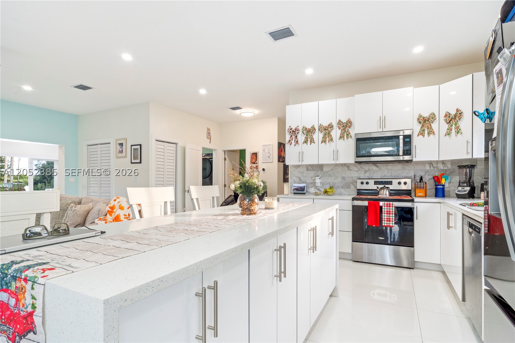 ACRES ESTATES - Residential