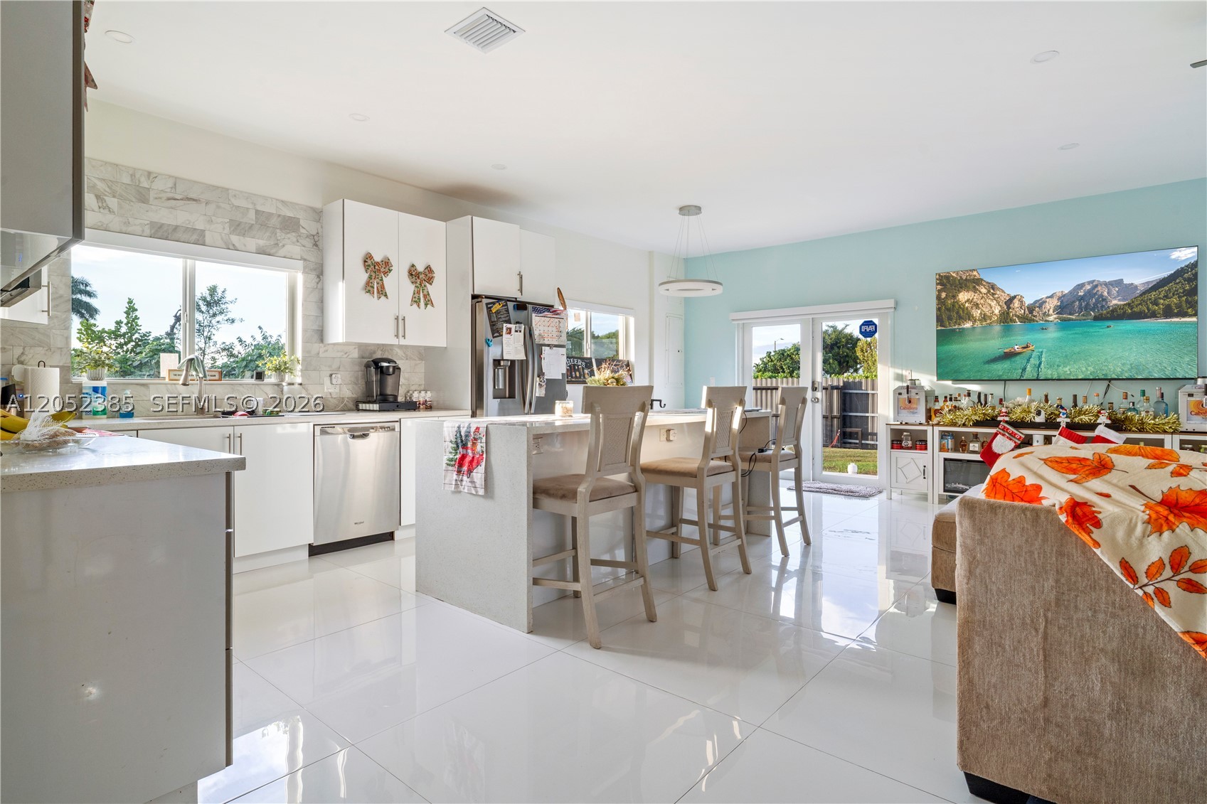 ACRES ESTATES - Residential