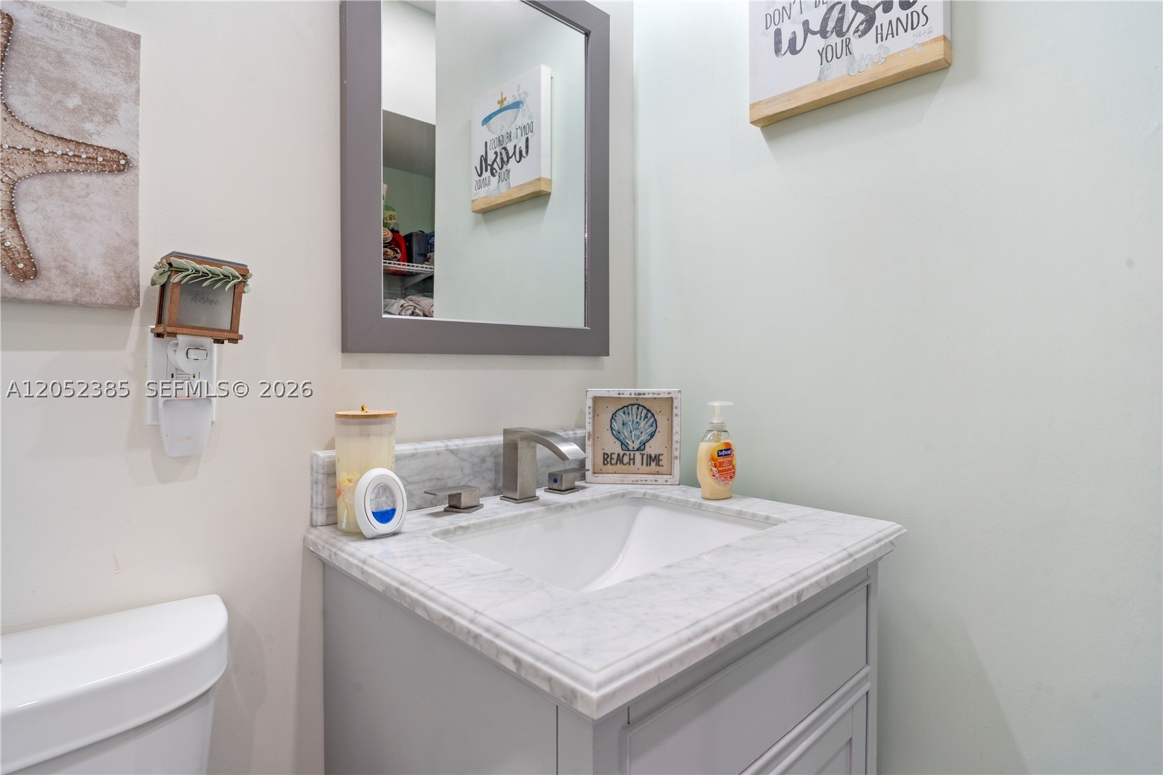 ACRES ESTATES - Residential