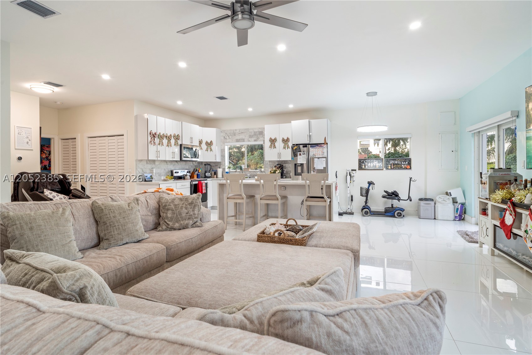 ACRES ESTATES - Residential