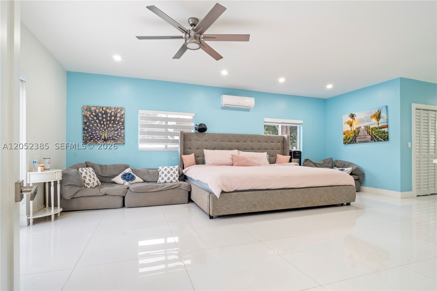 ACRES ESTATES - Residential