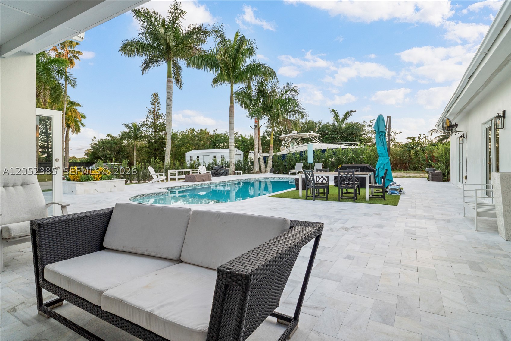 ACRES ESTATES - Residential