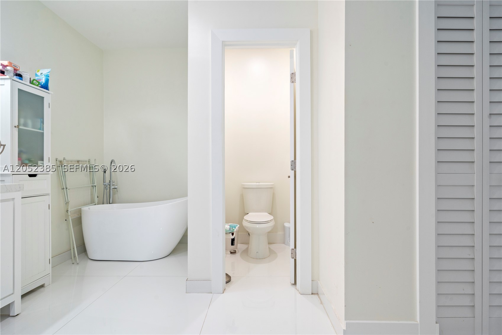 ACRES ESTATES - Residential