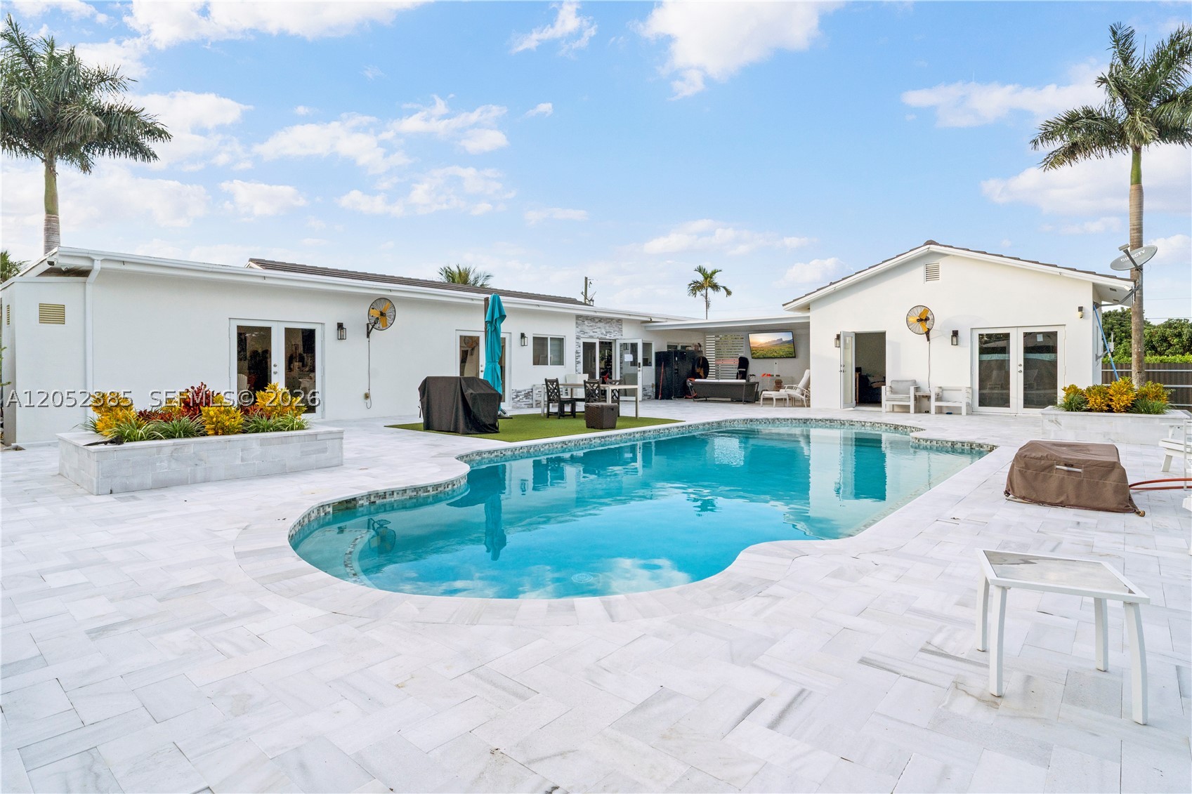 ACRES ESTATES - Residential