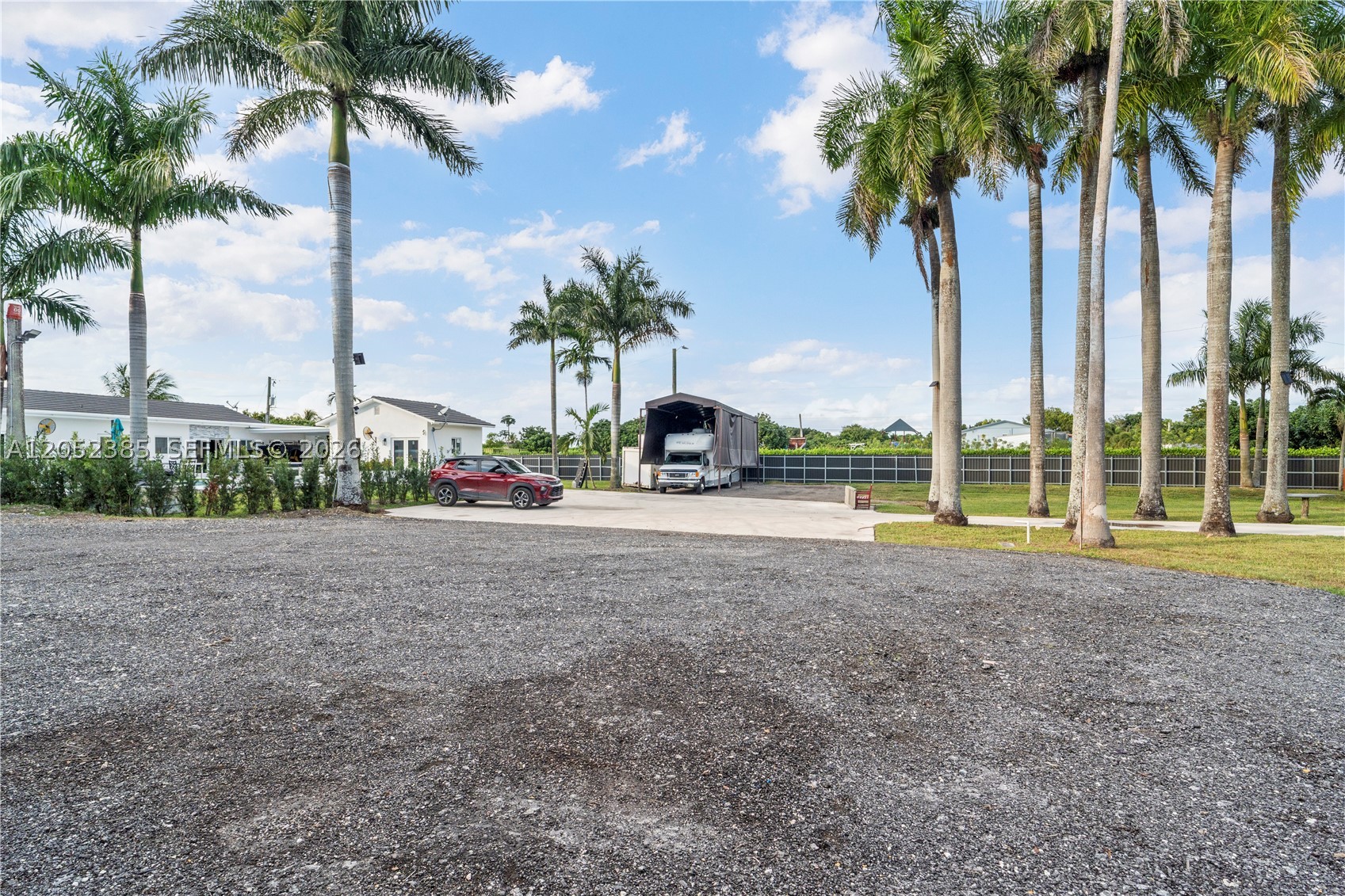 ACRES ESTATES - Residential