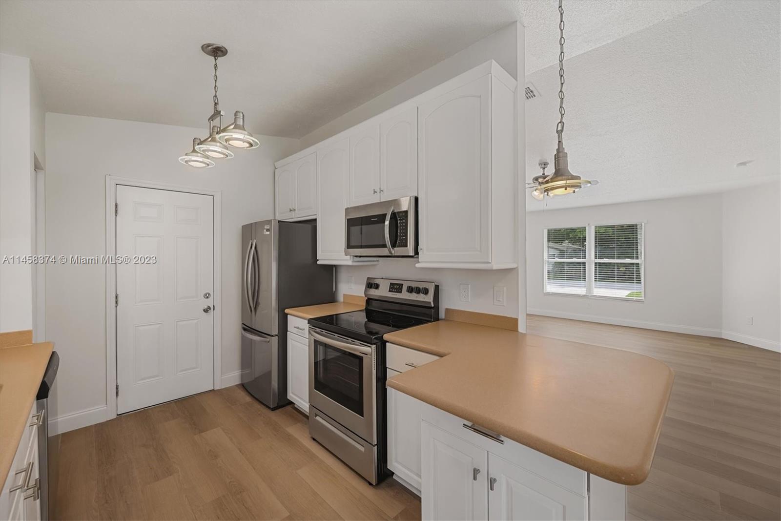 POINCIANA GARDENS SECTION - Residential