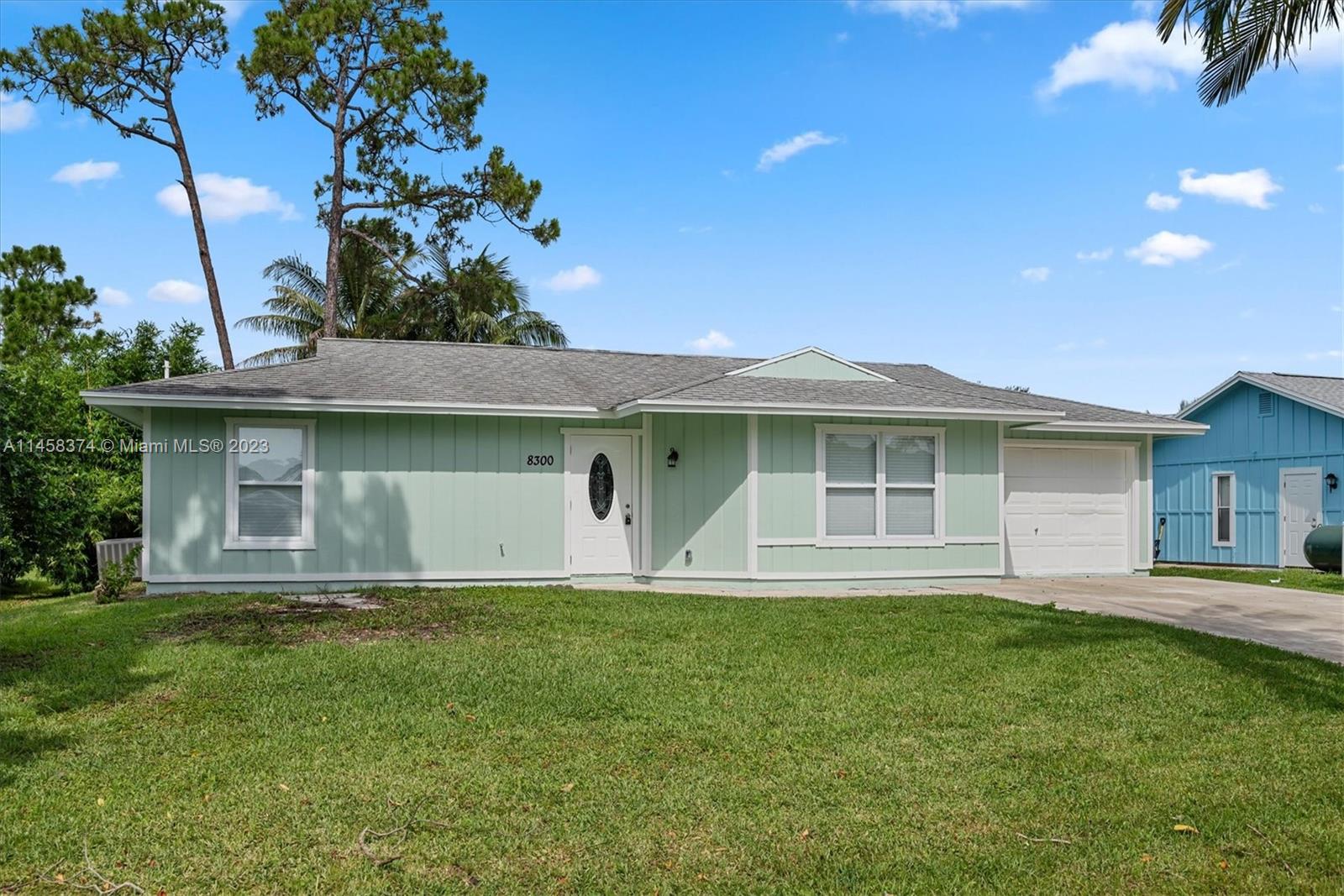 POINCIANA GARDENS SECTION - Residential