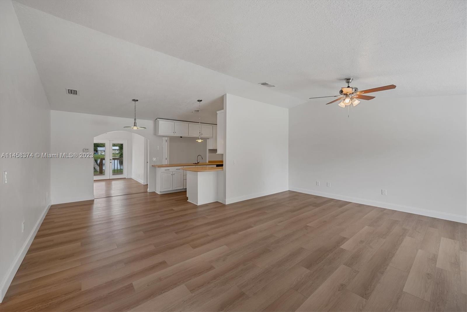 POINCIANA GARDENS SECTION - Residential