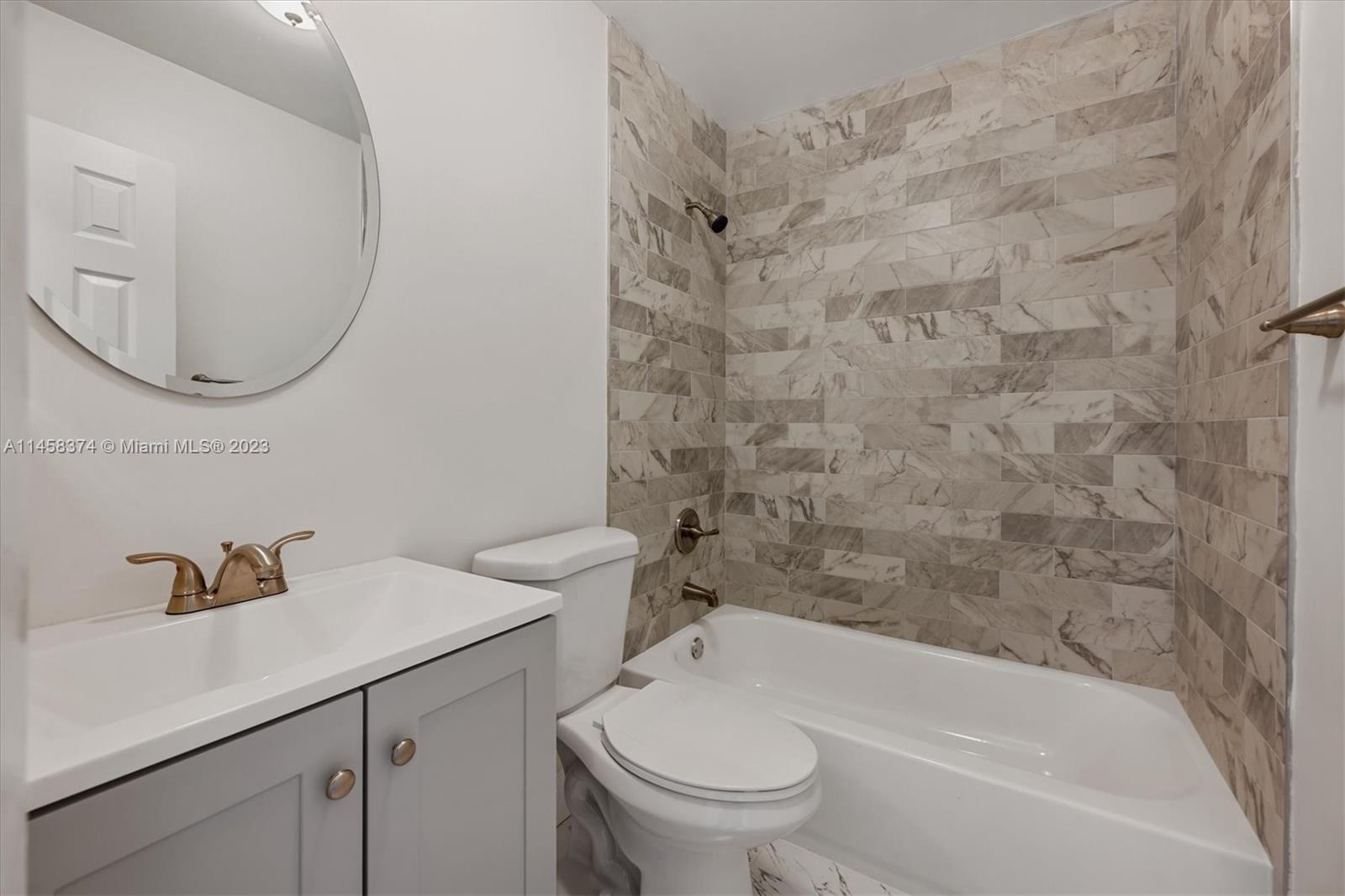 POINCIANA GARDENS SECTION - Residential