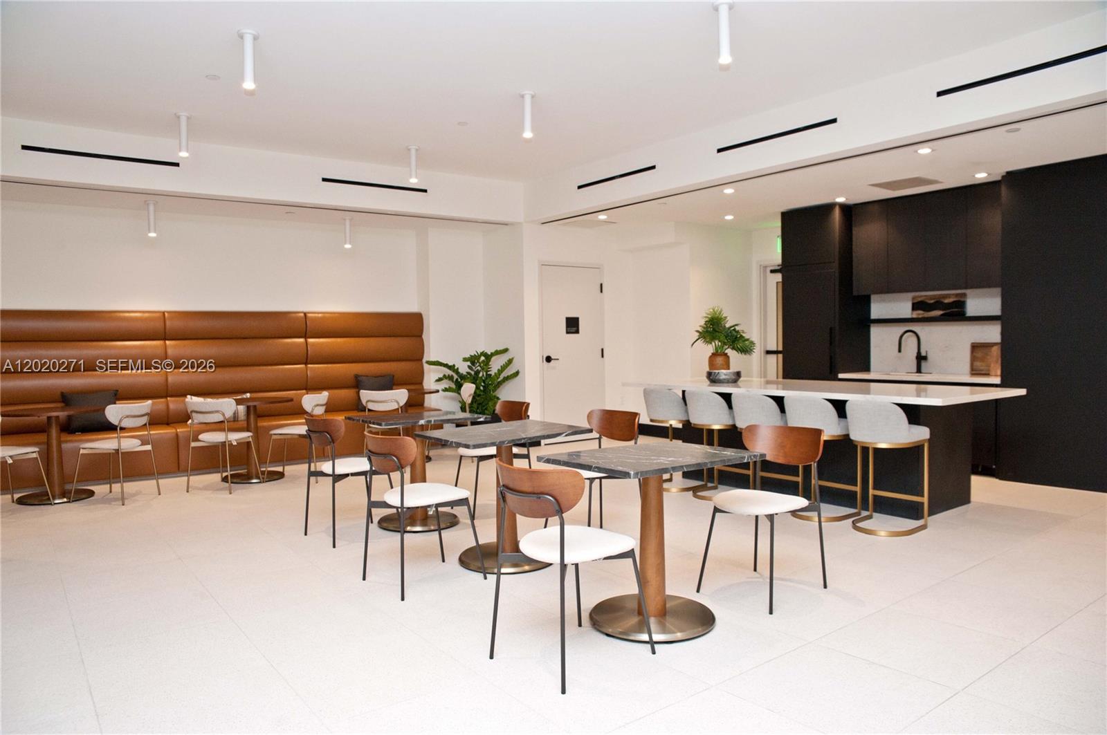 District 225 - Residential Lease