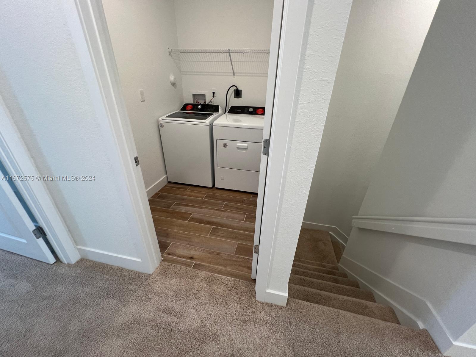 MERRICK SQUARE - Residential Lease