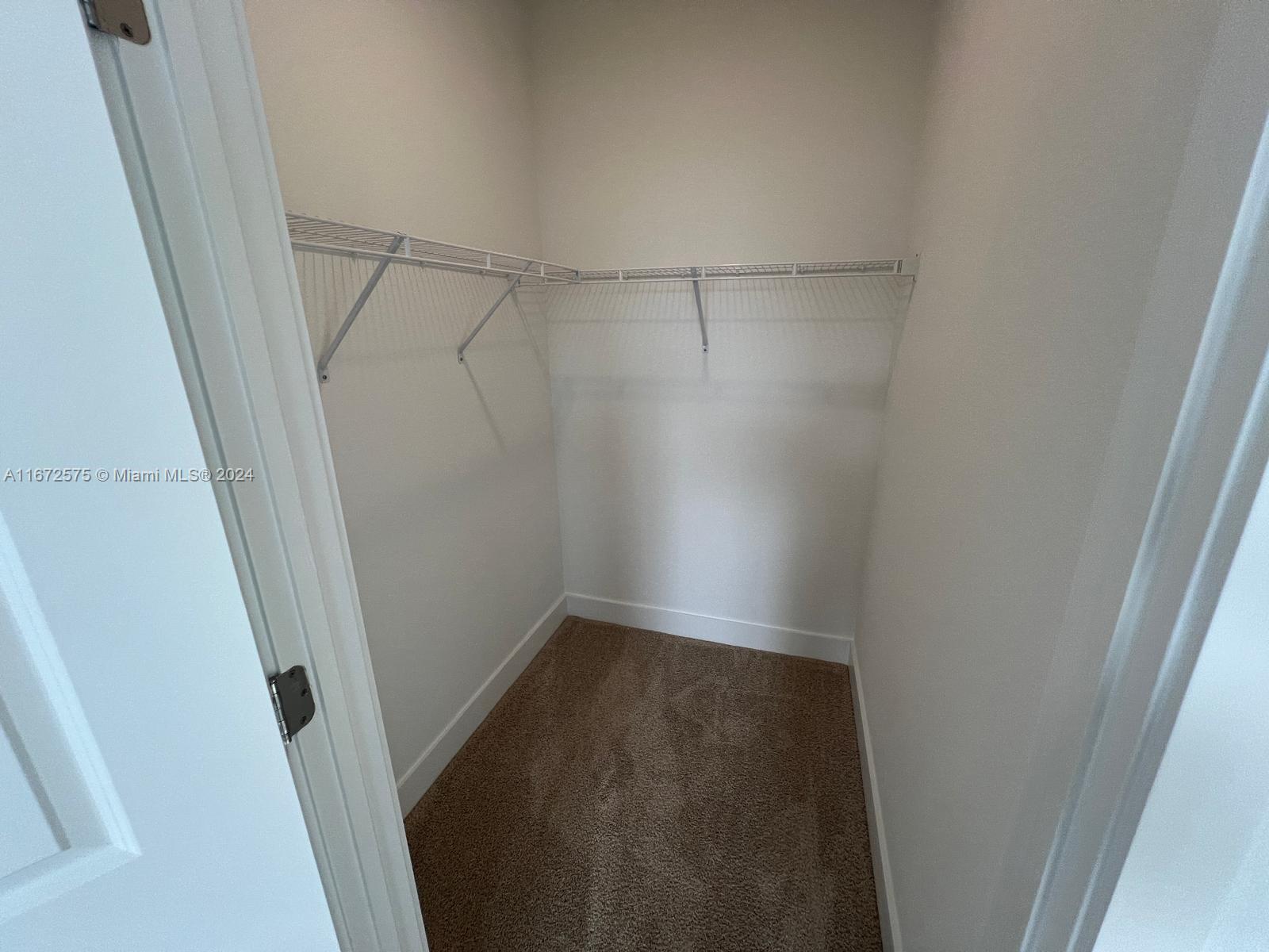 MERRICK SQUARE - Residential Lease