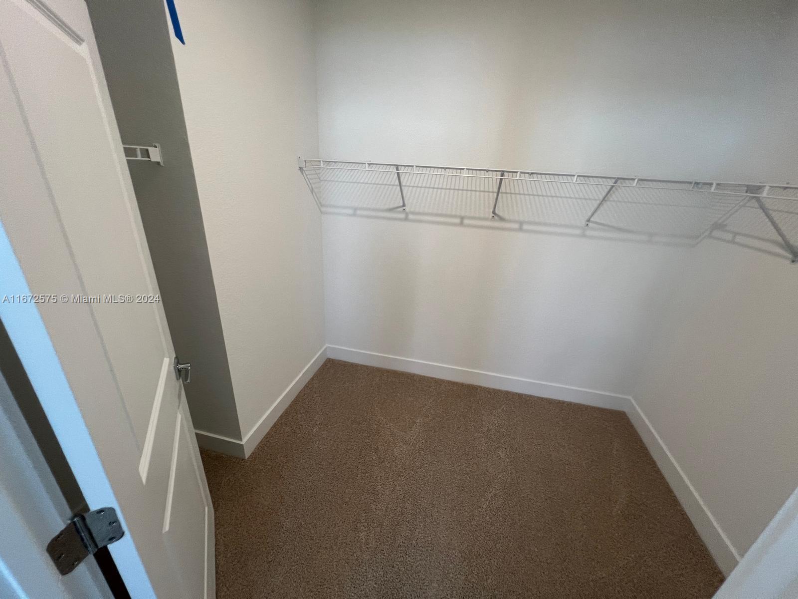 MERRICK SQUARE - Residential Lease