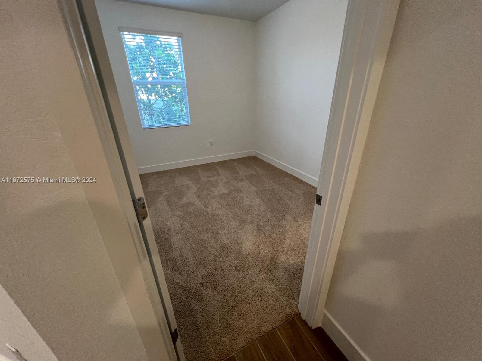 MERRICK SQUARE - Residential Lease