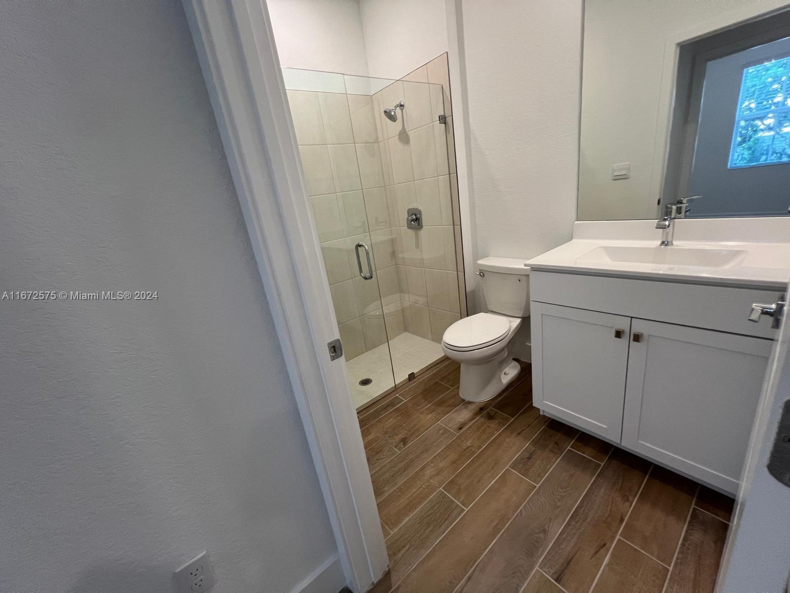 MERRICK SQUARE - Residential Lease