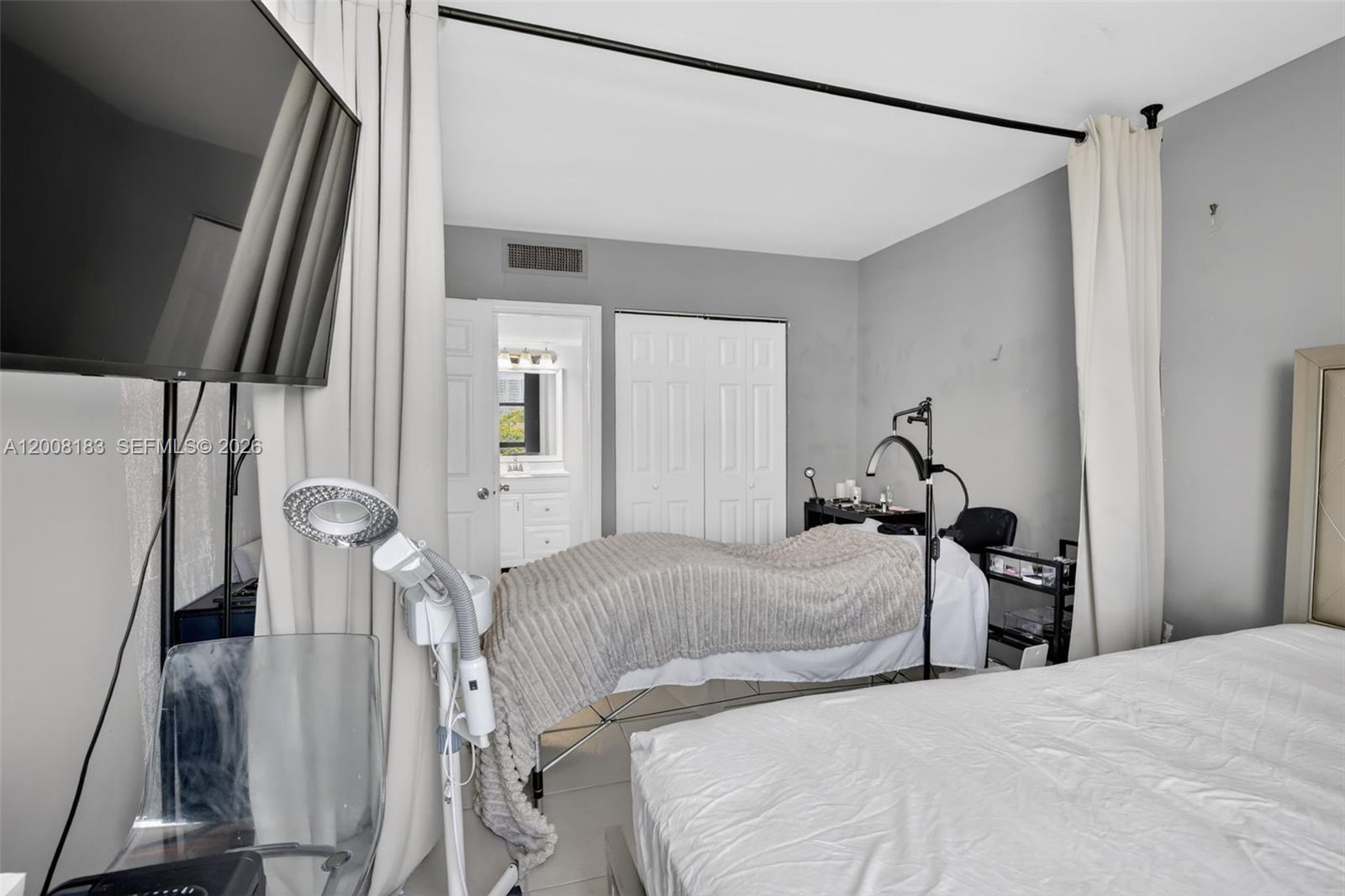 AVENTURA ELDORADO CONDO - Residential