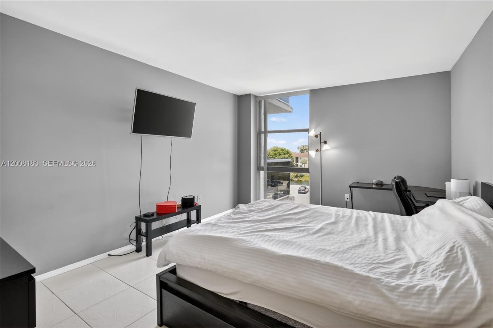AVENTURA ELDORADO CONDO - Residential