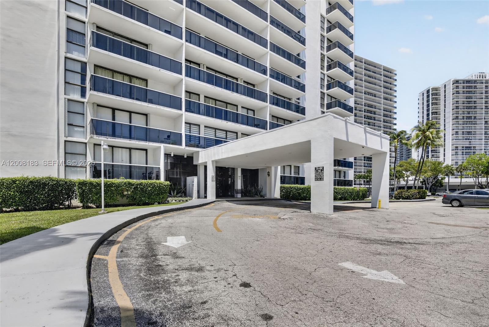 AVENTURA ELDORADO CONDO - Residential