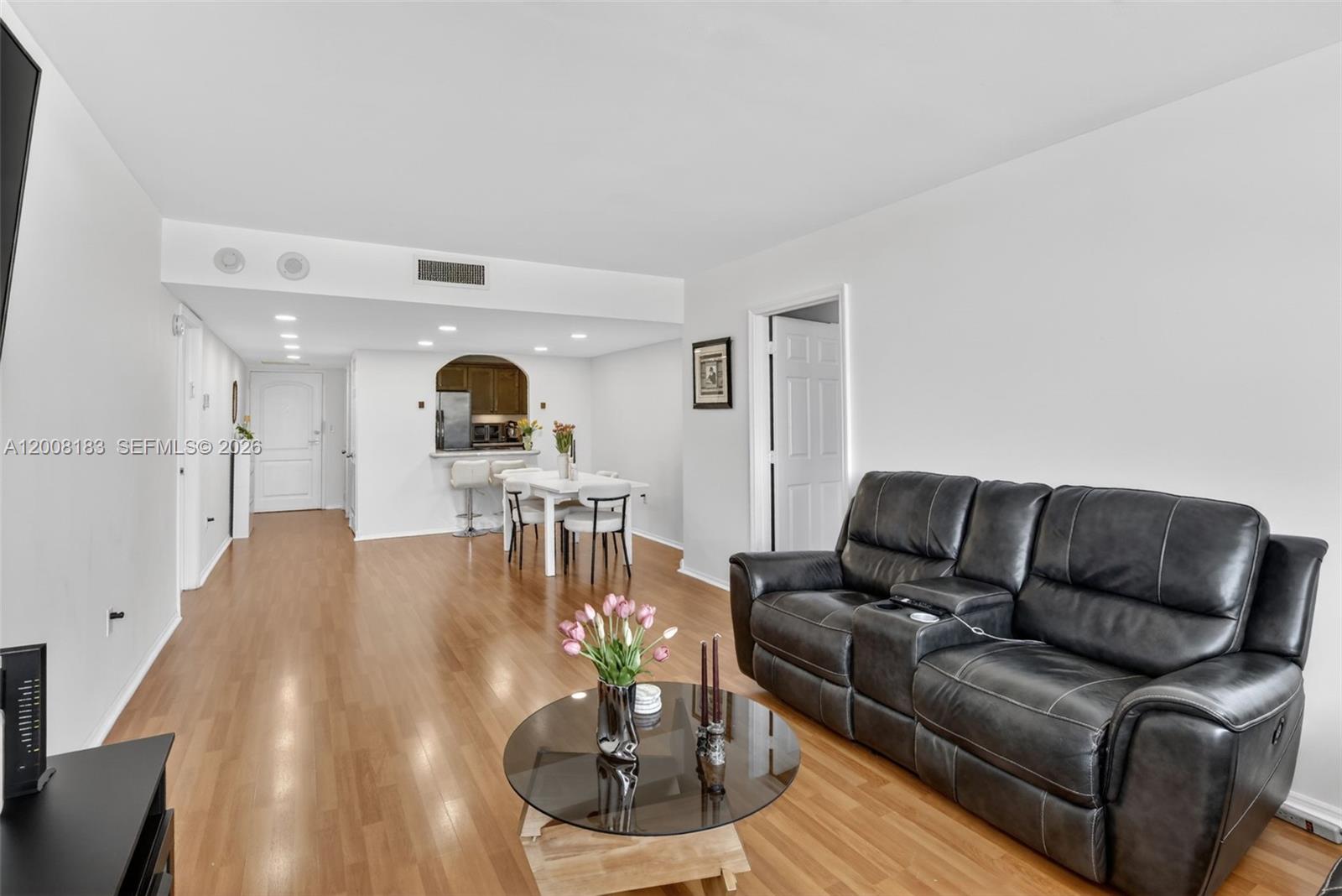 AVENTURA ELDORADO CONDO - Residential