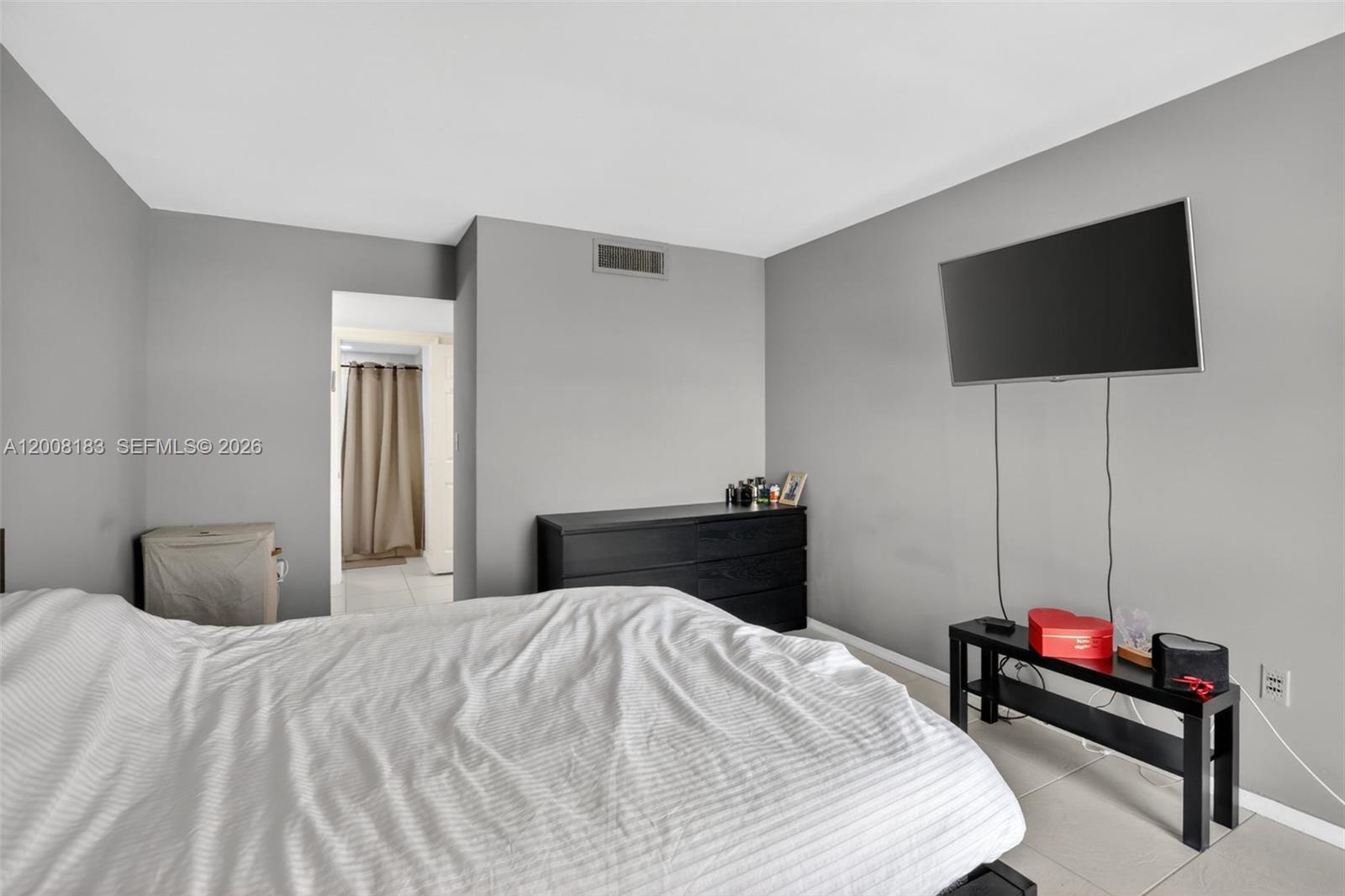 AVENTURA ELDORADO CONDO - Residential