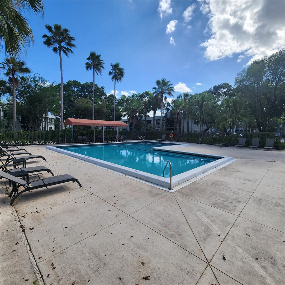 GARDENS AT BONAVENTURE 14 - Residential