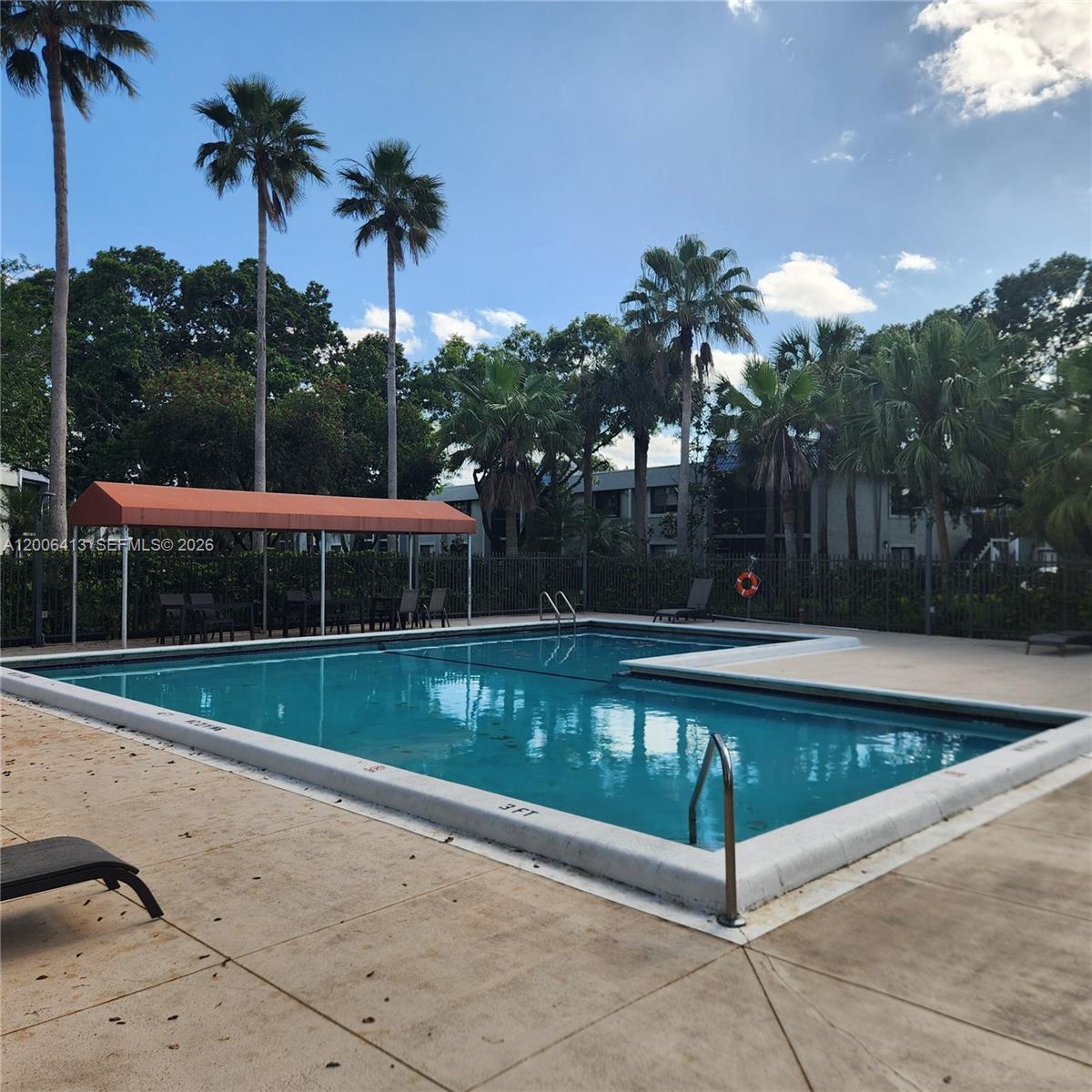 GARDENS AT BONAVENTURE 14 - Residential