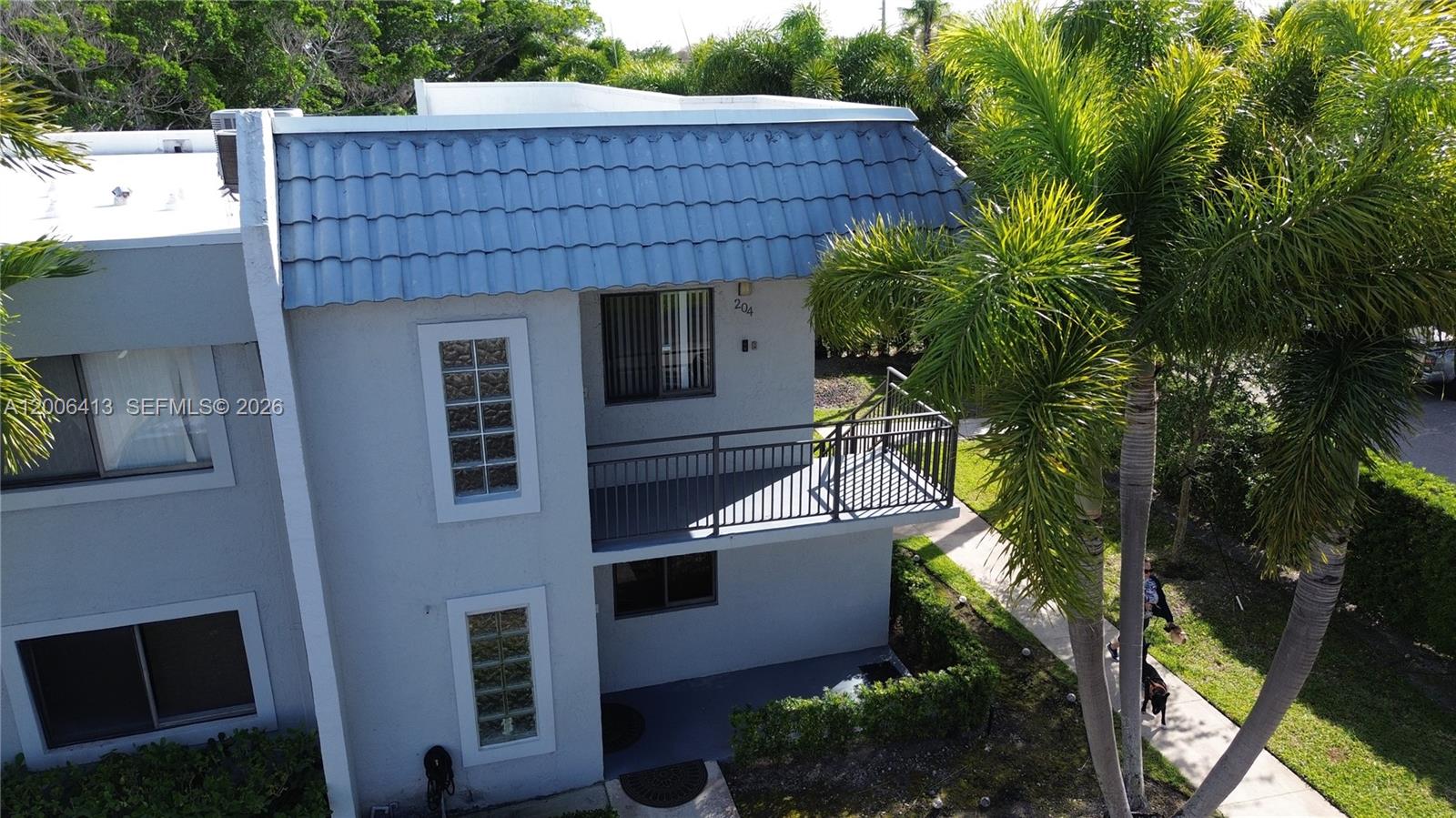 GARDENS AT BONAVENTURE 14 - Residential