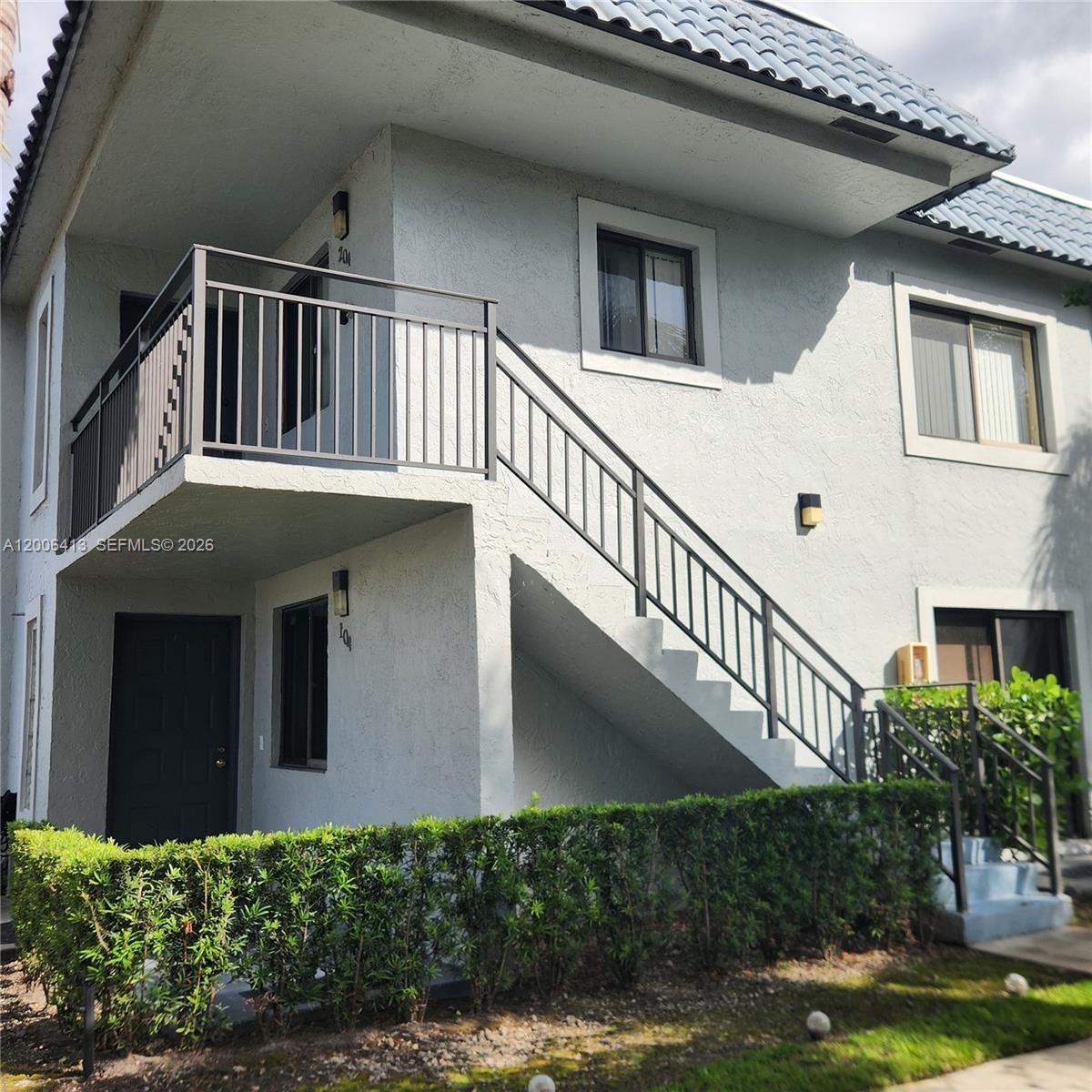 GARDENS AT BONAVENTURE 14 - Residential