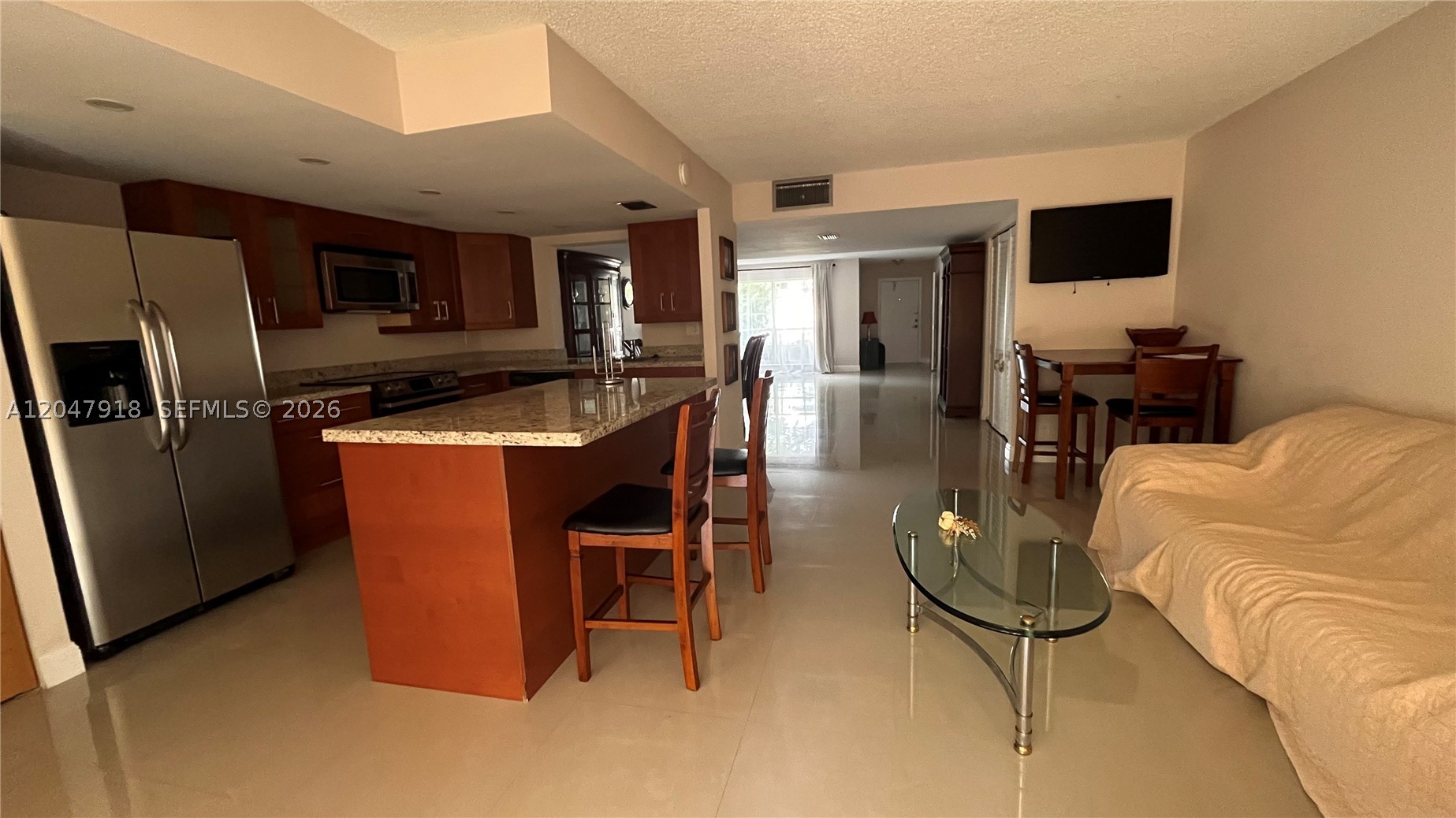 TOWNHOUSES OF VENETIAN PA - Residential Lease