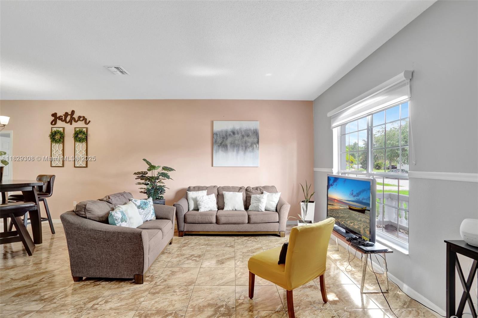 TAMARIND PARKE AT CYPRESS - Residential