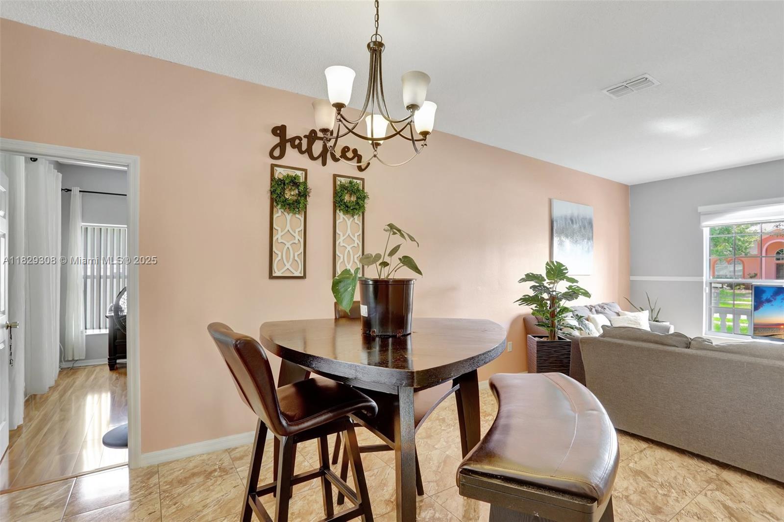 TAMARIND PARKE AT CYPRESS - Residential