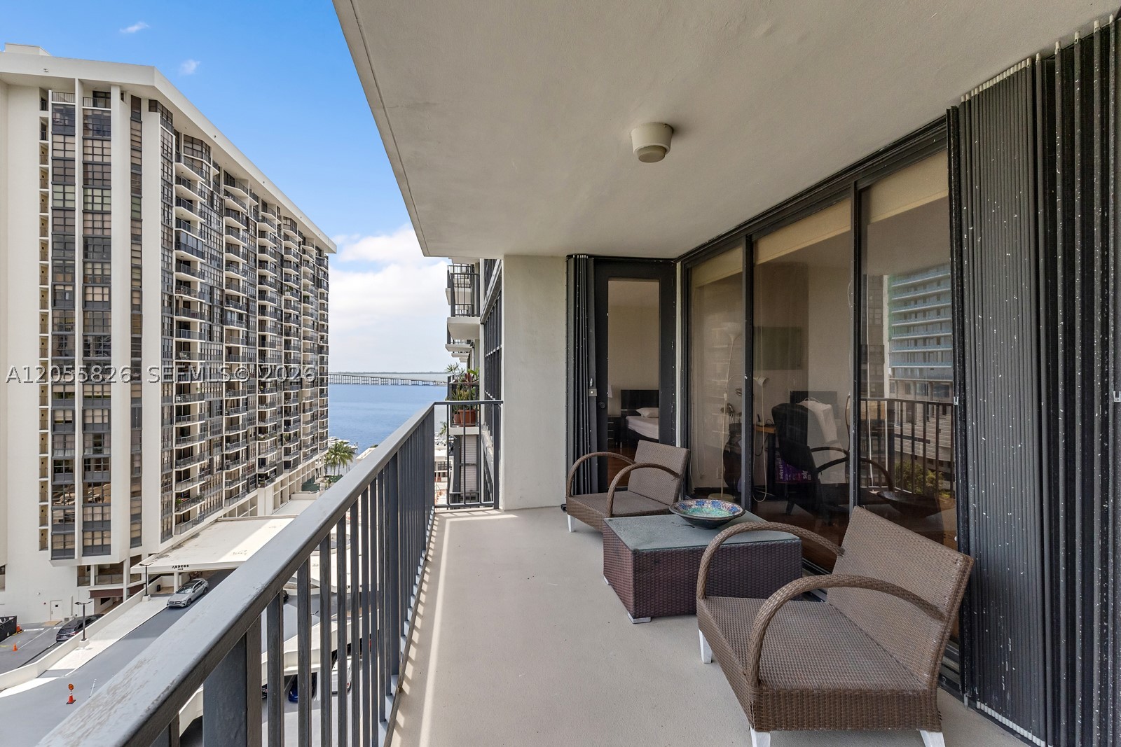 BRICKELL PLACE CONDO - Residential Lease