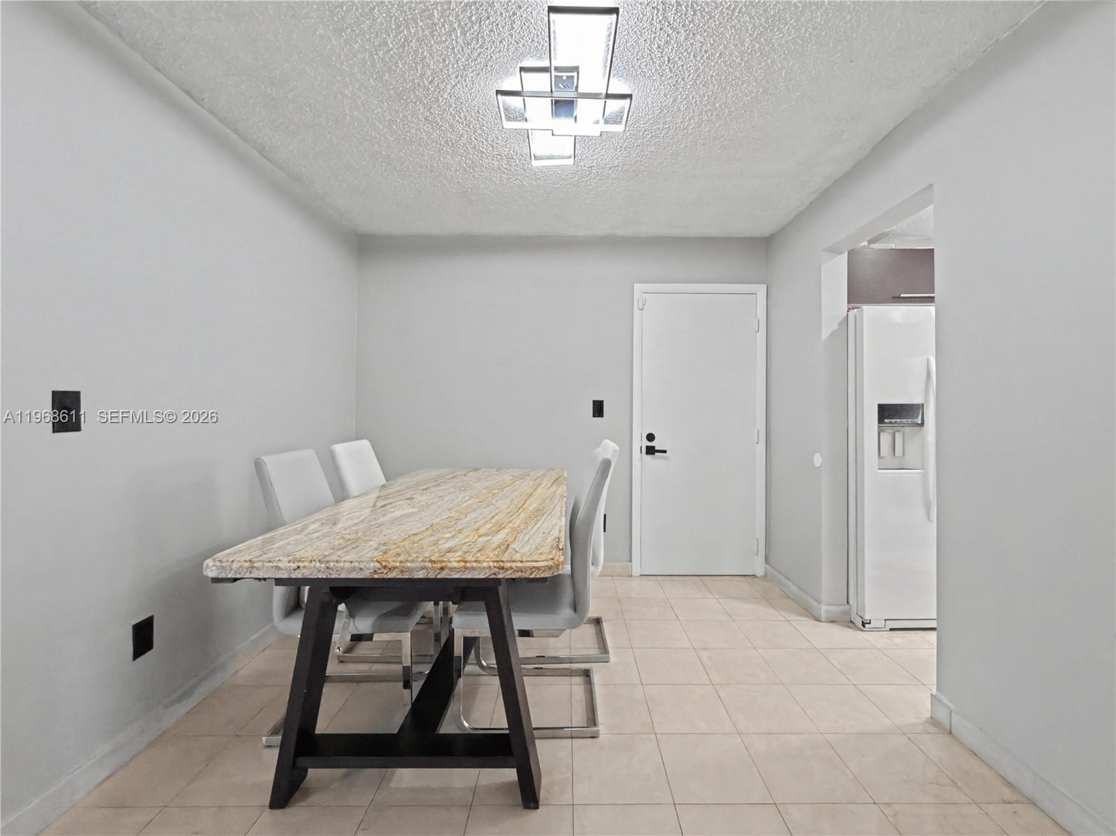 DEVON AIRE ESTATES SEC 1 - Residential