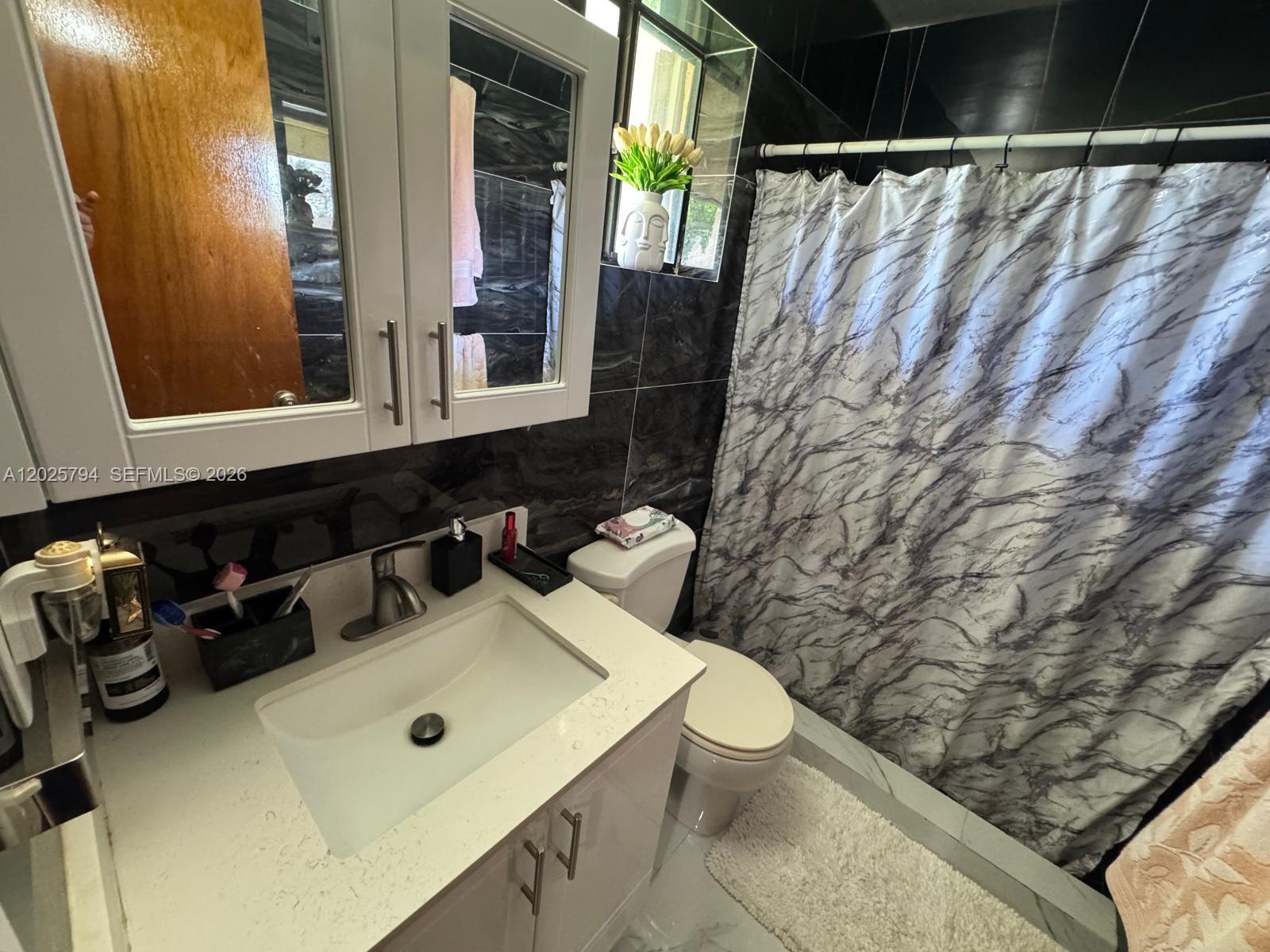 HOLLYWOOD BEACH GARDENS - Residential Income