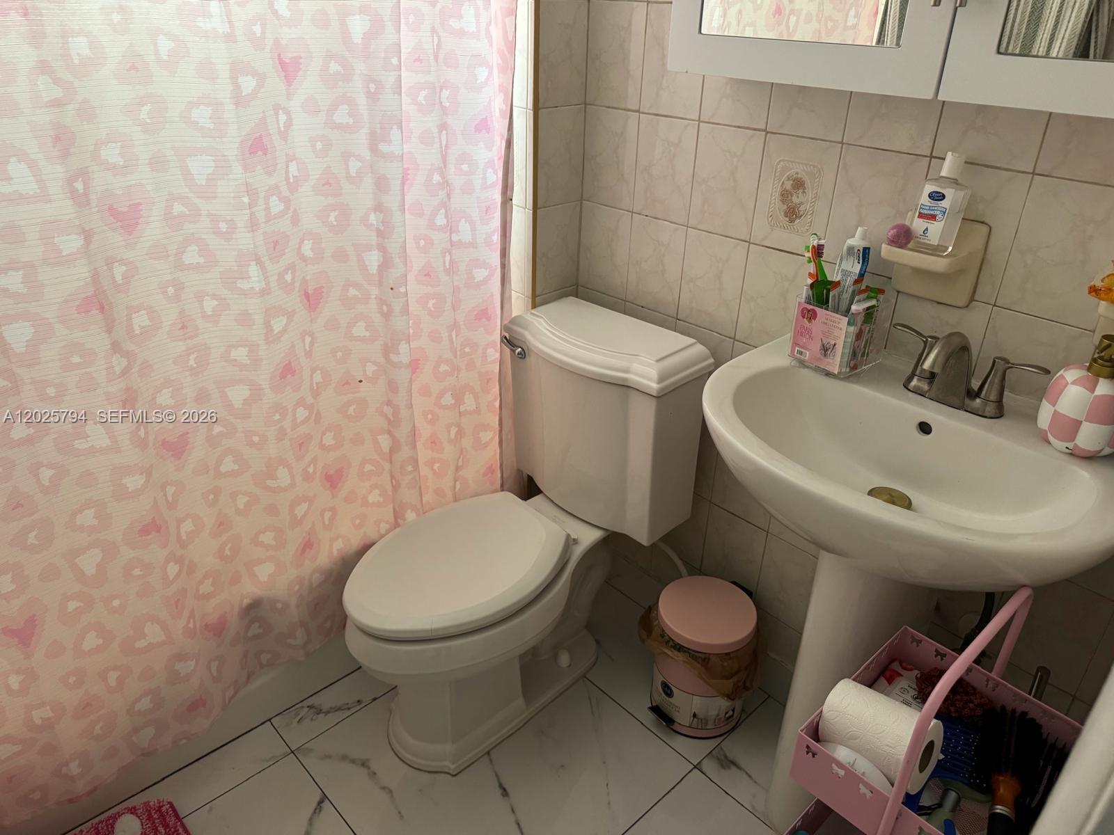 HOLLYWOOD BEACH GARDENS - Residential Income