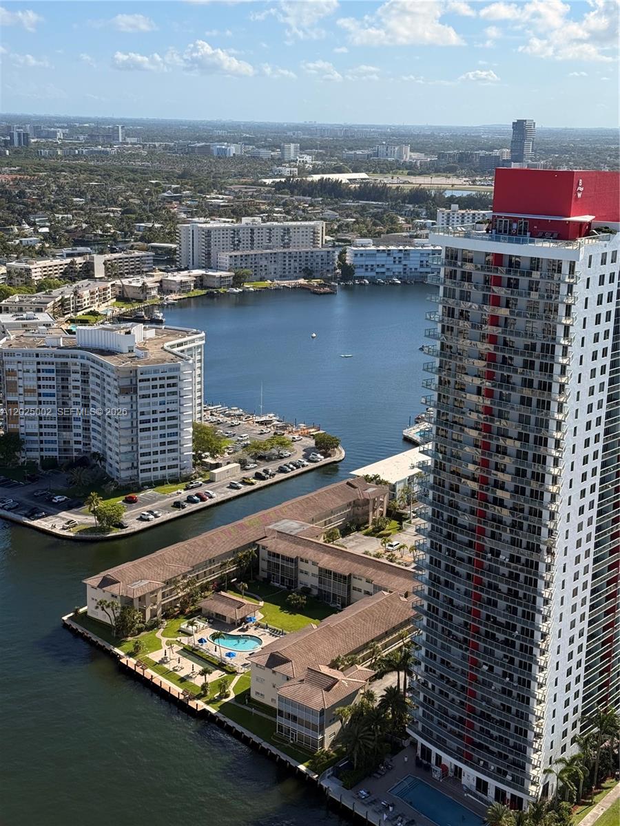 4010 SOUTH OCEAN CONDO - Residential Lease