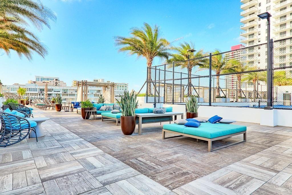 4010 SOUTH OCEAN CONDO - Residential Lease