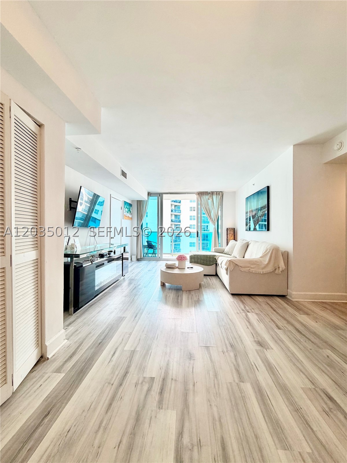 TREASURES ON THE BAY II C - Residential Lease