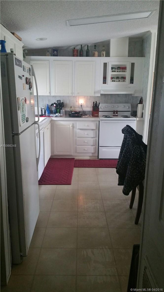Cocowalk Estates - Residential Lease