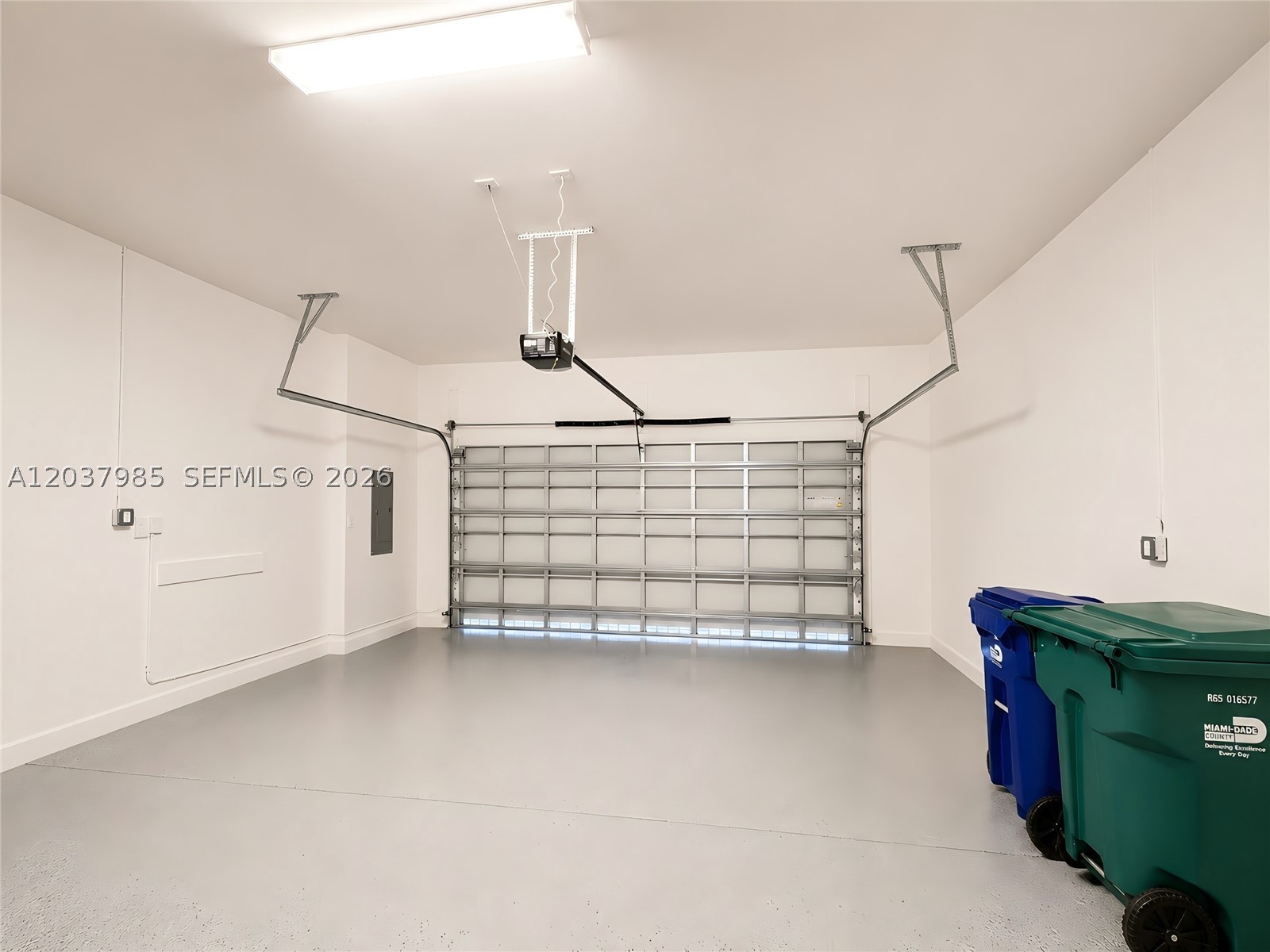 DOWNTOWN DORAL SOUTH PHAS - Residential Lease