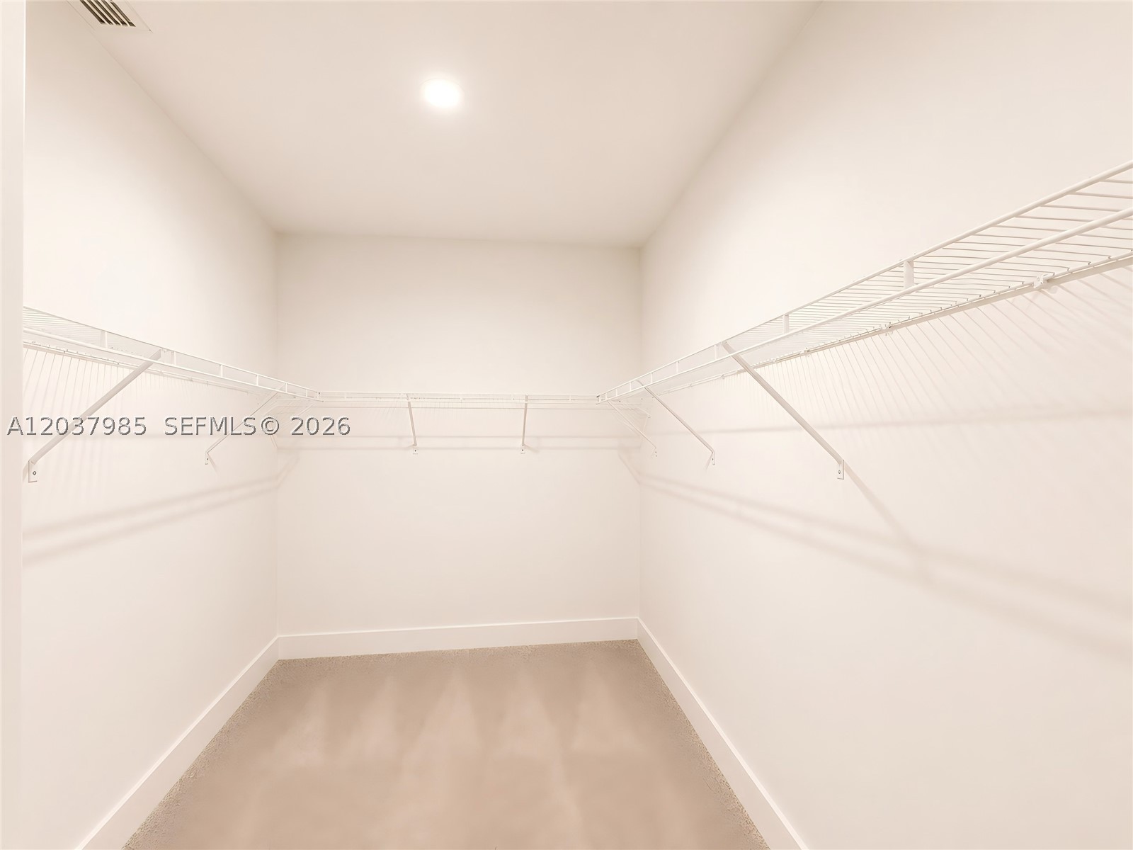 DOWNTOWN DORAL SOUTH PHAS - Residential Lease