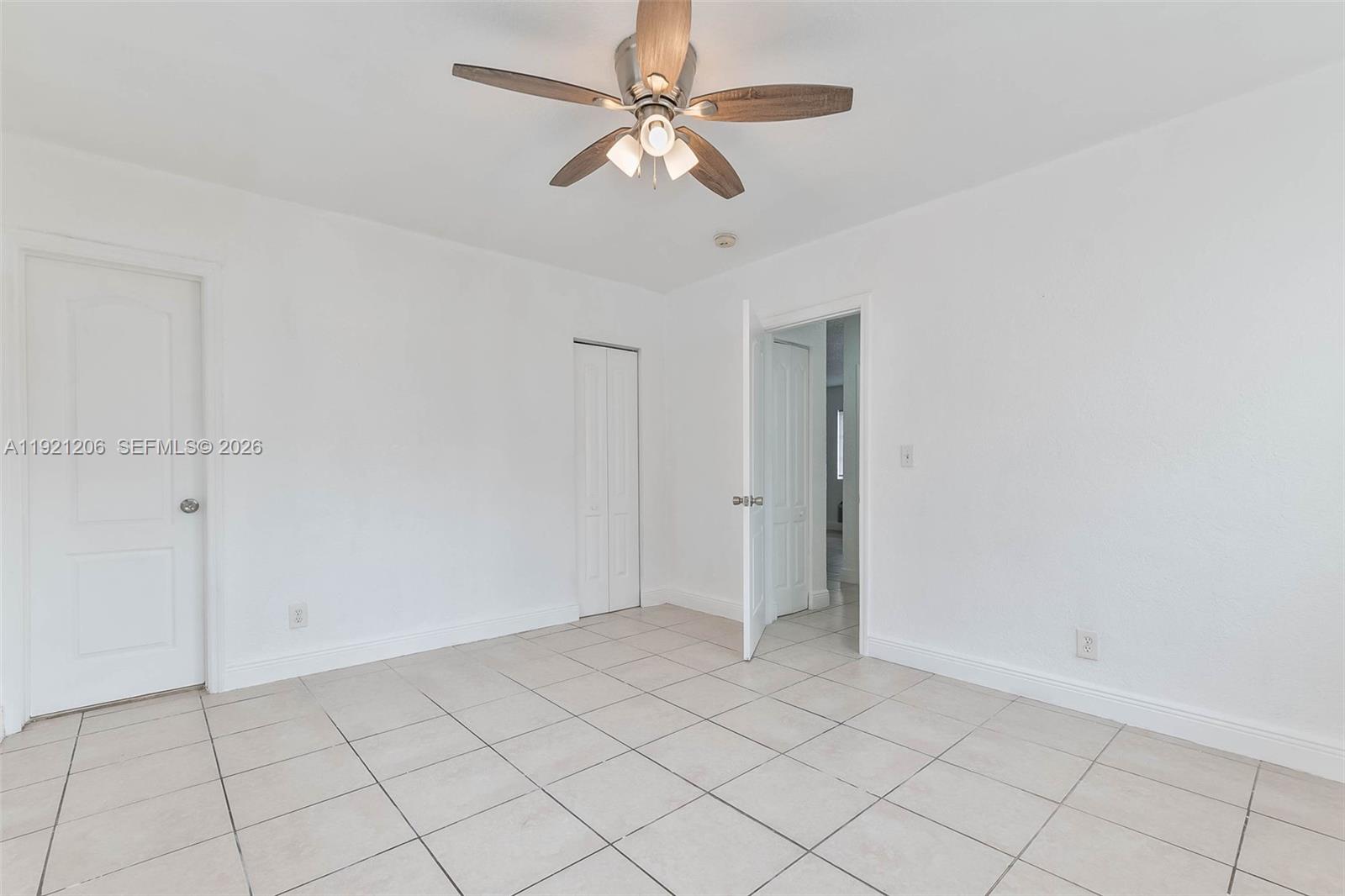OCEANSIDE SEC ISLE OF NOR - Residential Lease