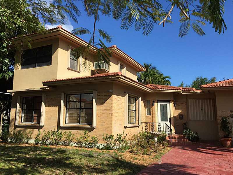 Located in The Roads this two-story home is minutes away from Brickell and its surrounding. This home boasts a large functional floor plan with updated kitchen and baths. Stainless steel appliances and terrazzo flooring on the first level. The master bedr oom is located on the second floor with suite bathroom that features a large Jacuzzi tub. It has a beautiful back yard and parking, super cozy home to live in, and a great investment for anyone!